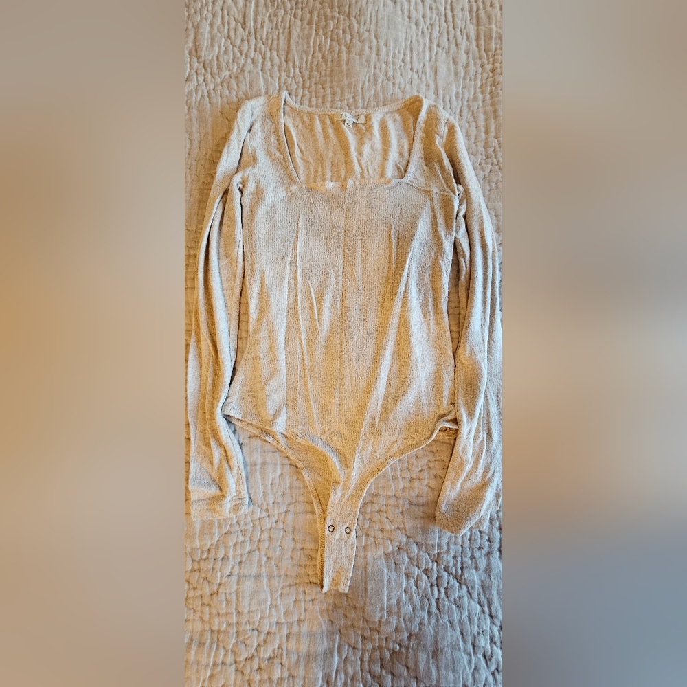 Z Supply Cream Long Sleeve Bodysuit